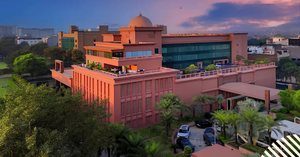 10 Best Family Friendly Hotels and Staycations in Agra