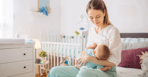 Finding the Right Position for Comfortable Breastfeeding