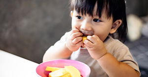 When Can Babies Eat Mangoes: Right Age, Benefits and More