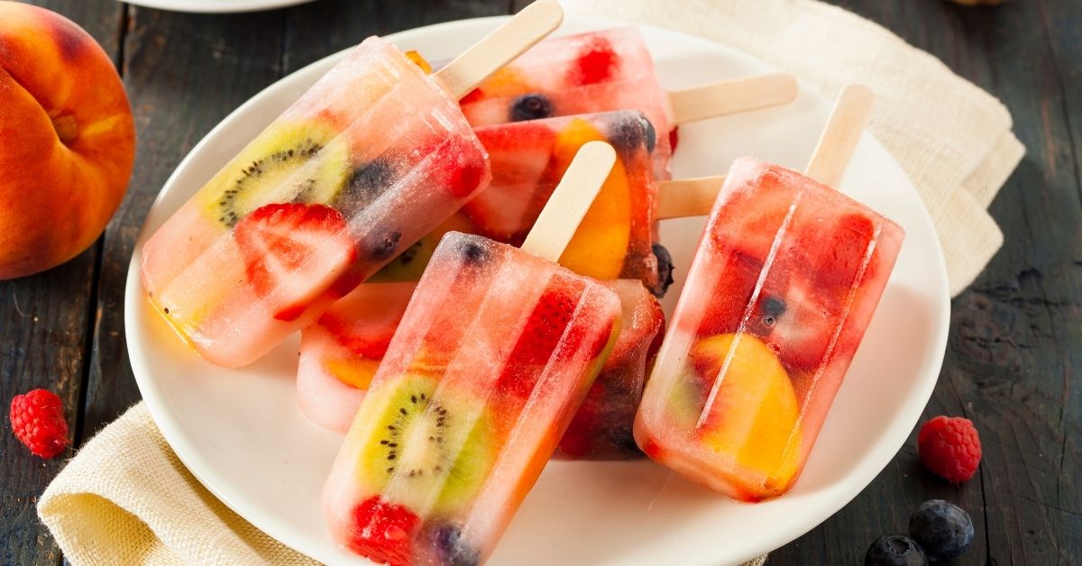 How to Make Healthy Homemade Fruit Popsicles For Kids | Fruit Popsicle Recipes