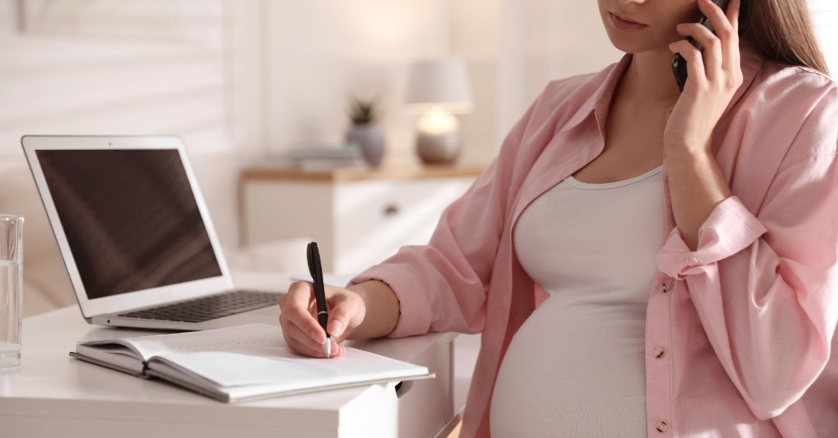 Returning to Work After Maternity Leave: Tips on How To Prepare Your Baby To Adjust To End Of Maternity Leave