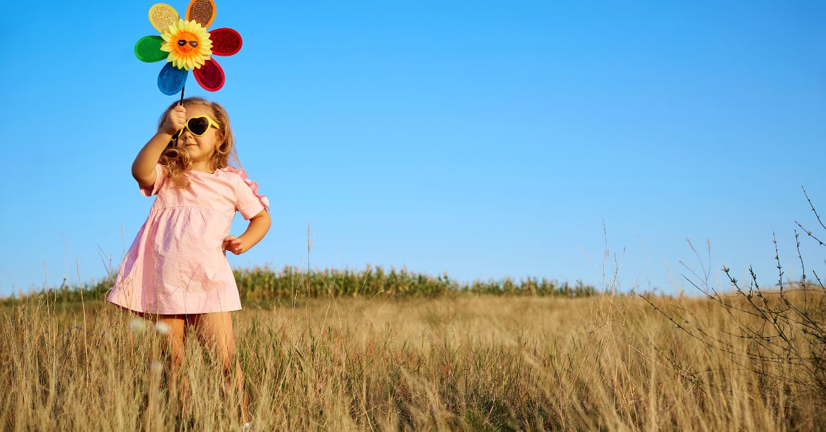 Avoid These Clothes for Kids in a Heatwave